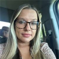 Crystal Tinker's Instagram, Twitter & Facebook