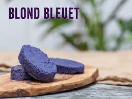 Cette Recette De Shampooing Dejaunissant Maison Est Ideale Pour Les Personnes Aux Cheveux Blonds Et Blancs Souhaitant Donn Coop Coco Diy Shampoo Diy Cosmetics