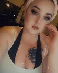 LeAnne (@queen.lee._) • Instagram photos and videos