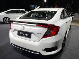 Lihat ulasan pakar, gambar, spesifikasi, video dan tetapkan amaran untuk pelancaran kereta honda yang akan datang di zigwheels. Honda Civic 2020 Kini Lebih Hensem Dan Mendapat Honda Sensing Motoqar