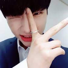 Hyunjin'in profil bilgileri, doğum günü ve yaşı, boyu, kilosu. Hwang Hyunjin Hand Holder On Twitter Get Away From Him