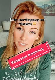 Heather Sousa's Instagram, Twitter & Facebook