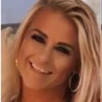 Kimberly Alsop's Instagram, Twitter & Facebook