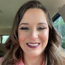 Danielle Rowland's Instagram, Twitter & Facebook