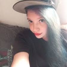 Ashley Schaffer's Instagram, Twitter & Facebook