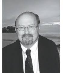 Douglas Smeltzer's Instagram, Twitter & Facebook