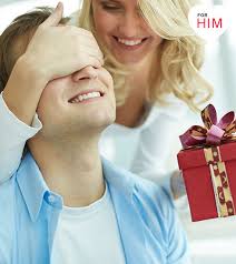 Valentine's day gifts to him means a lot because after his mom his girlfriend is the only one who takes care of him and gets happy in his happiness and she is with him in every phase of life, if you want to make her your permanent life partner. Valentine Day Gifts Special Gift Ideas For Valentine Online