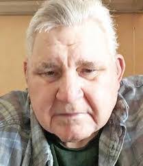 Kimberly Bratcher's Instagram, Twitter & Facebook