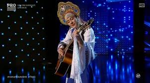 Românii au talent, pe primul loc și în reluare. Romanii Au Talent 2017 Smiley InvÄÈat Cum Se PupÄ La RuÈi Dcnews