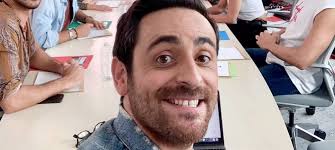 Côté familial, camille combal est connu pour sa discrétion totale. Confinement Camille Combal Et Sa Femme Subissent Une Grosse Galere Mce Tv