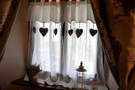 Gli utenti con dispositivo touch possono spostarsi sullo schermo toccandolo o scorrendolo con le dita. Tende Country Chic Tende Moderne Modelli Di Tende Country Chic