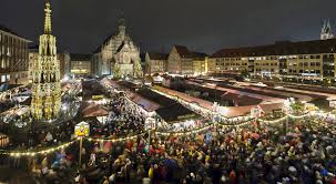 Christkind benigna hat den nürnberger christkindlesmarkt eröffnen. Aus Fur Nurnberger Christkindlesmarkt Busnetz