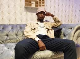 Un album par an, voil� le rythme que one direction a d�cid� de faire perdurer. Musique Keehl Rappeur D Evreux Sort Son Deuxieme Titre Sur Youtube