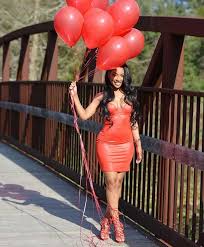 21st Birthday Outdoor Birthday Photoshoot Ideas For Adults Pinterest Deshanayejelks 21st Birthday Photoshoot Birthday Photoshoot Photoshoot Outfits