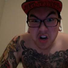 Wesley Lam (@Lion_Skin999)