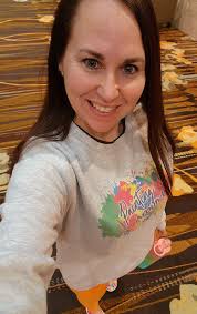 We have some spots open for a few more vendors!!! If anyone is looking for  somewhere to set up this weekend. Come join us in Powell. Beware of  scammers. I'm the only