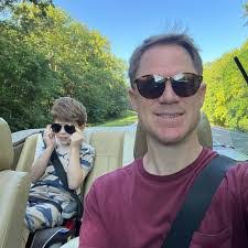 Rhonda Devers's Instagram, Twitter & Facebook