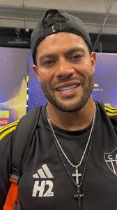 Com gol incrível do goleiro Cleber Lucas, o Botafogo venceu o terceiro...