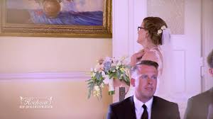 Hochzeit Auf Den Ersten Blick Christina Bricht Beim Anblick Von Julian In Gelachter Aus