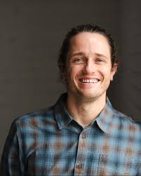 Tim Kummer's Instagram, Twitter & Facebook