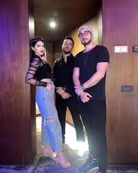 Ala tokel güzel bir düğünle evlendi. Eren Bulbul Ala Tokel Neden Bosandi