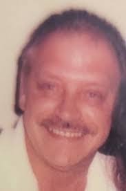 Robert Mcdivitt's Instagram, Twitter & Facebook