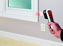 You'll instantly identify problem areas around drafty windows and doors, and uncover hidden leaks and insulation soft spots around. Black Decker Tld100 Thermal Leak Detector Amazon Ca Tools Home Improvement