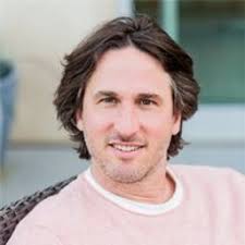 Derrick Ko Heinrichs