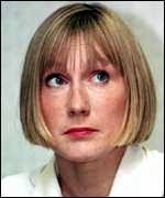 Lisa Sims's Instagram, Twitter & Facebook