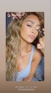 Kim Kardashian Debuts New Honey Blonde Hair Color But Sister Kylie Jenner Says It S A Wig In 2020 Honey Blonde Hair Honey Blonde Hair Color Kylie Jenner Hair Color