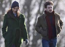 Harington was born on 26 december 1986 in acton, london, to deborah jane (catesby), a former playwright, and sir david harington, 15th baronet, a businessman. The Eternals Kit Harington And Gemma Chan Share Passionate Kiss In The Leaked Photos From Marvel Set Bollywoodbio Sweden
