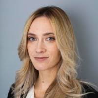 Gina Coviello's Instagram, Twitter & Facebook