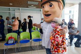 Celebramos la cultura junto a nuestros compañeros del hospital municipal de  #SanJuan quienes estarán en guardia velando por la salud y seguridad de  todos los asistentes a las #SanSe2024. ¡Gracias por su