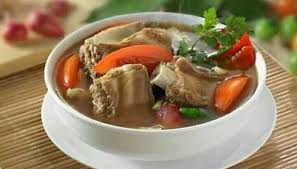 Sop kambing merupakan salah satu hidangan dengan rasa yang lezat yang cukup mudah ditemukan di indonesia. Sop Kambing Steemit