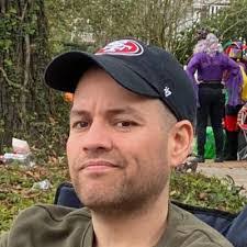 Jackie Surratt's Instagram, Twitter & Facebook