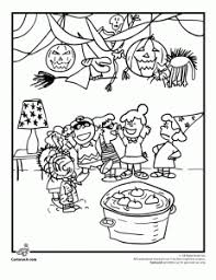 It S The Great Pumpkin Charlie Brown Coloring Pages Cartoon Jr Halloween Coloring Pages Charlie Brown Halloween Pumpkin Coloring Pages