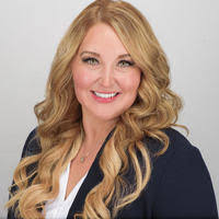 Andrea Rapoza's Instagram, Twitter & Facebook