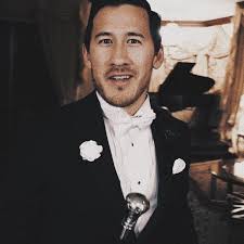 Damien Whitacre (@shatteredmayor)