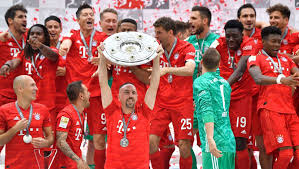 Berikut ini adalah hasil dan klasemen bundesliga musim. Bayern Munchen 5 1 Frankfurt Die Roten Juara Bundesliga 2018 19 90min