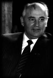 Geopolitique de l'Europe: la chute du Mur de Berlin, par Vernon Walters,  Ambassadeur des Etats-Unis en Republique Federale d'Allemagne