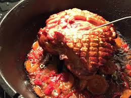 Krustenbraten Mit Biersosse Aus Dem Dutch Oven Rezept Krustenbraten Rezept Krustenbraten Bbq Rezepte