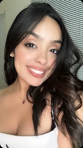 Jocelyn Velez's Instagram, Twitter & Facebook