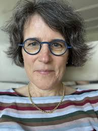 Doris Ehrhardt auf LinkedIn: Interessanter Beitrag über die Botschaft von  Sonnenblumenbändern.