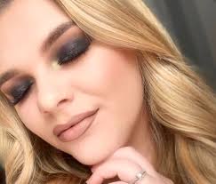 Havnt done my make up like this in about 2 maybe 3 years!🤣 #makeup #...