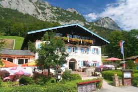 gasthaus pension alpenhof am hintersee in ramsau bei berchtesgaden familiare gaststatte pension und cafe 30 gastezimmer direkt gasthaus hof nationalpark