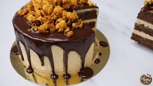 Recette Du Layer Cake Caramel Et Pop Corn Cake Poire Chocolat Cake Chocolat Poire Au Chocolat