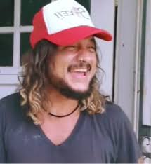 Quisiera tener la determinación de Thor para bajar la panza...