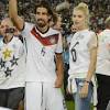 Giulia gwinn (born 2 july 1999) is a german soccer player. 1