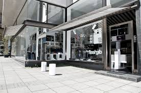 Sekarang kamu gak usah repot lagi untuk cari konveksi piyama yang langsung dari tangan pertama, karena g.i.b store solusinyaaa!!. The Flashgib Store Stuttgart
