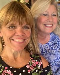 Aww.. what a fun bridal shower for Isabel. I had a blast seeing all of her  friends again and them sharing stories about how they know her. She has  some deep roots